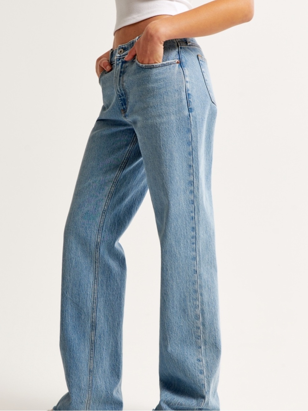 Abercrombie & Fitch Mid Rise Baggy Jean